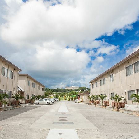 Southern Village Okinawa Kitanakagusuku Exterior foto